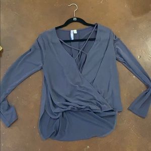 Blue gray/ purple gray long sleeve going out top!